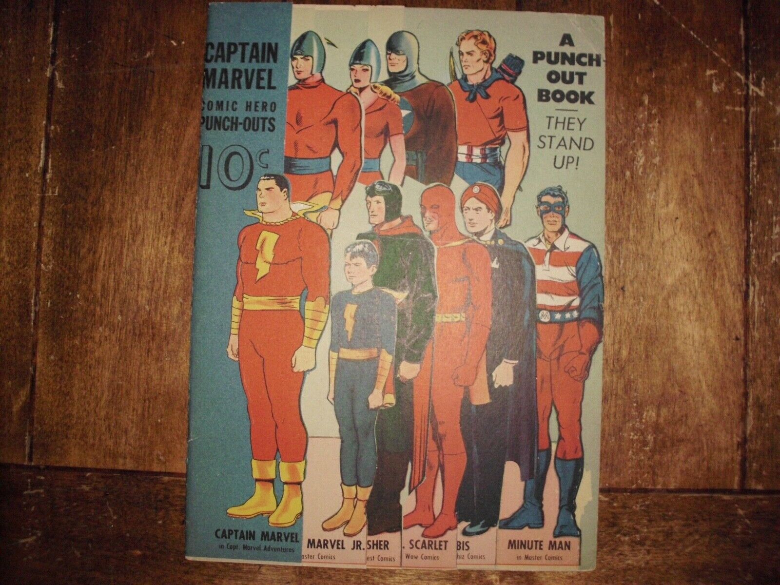 VINTAGE SHAZAM CAPTAIN MARVEL DC COMIC HERO RARE PUNCH OUT BOOK FAWCETT M 1942