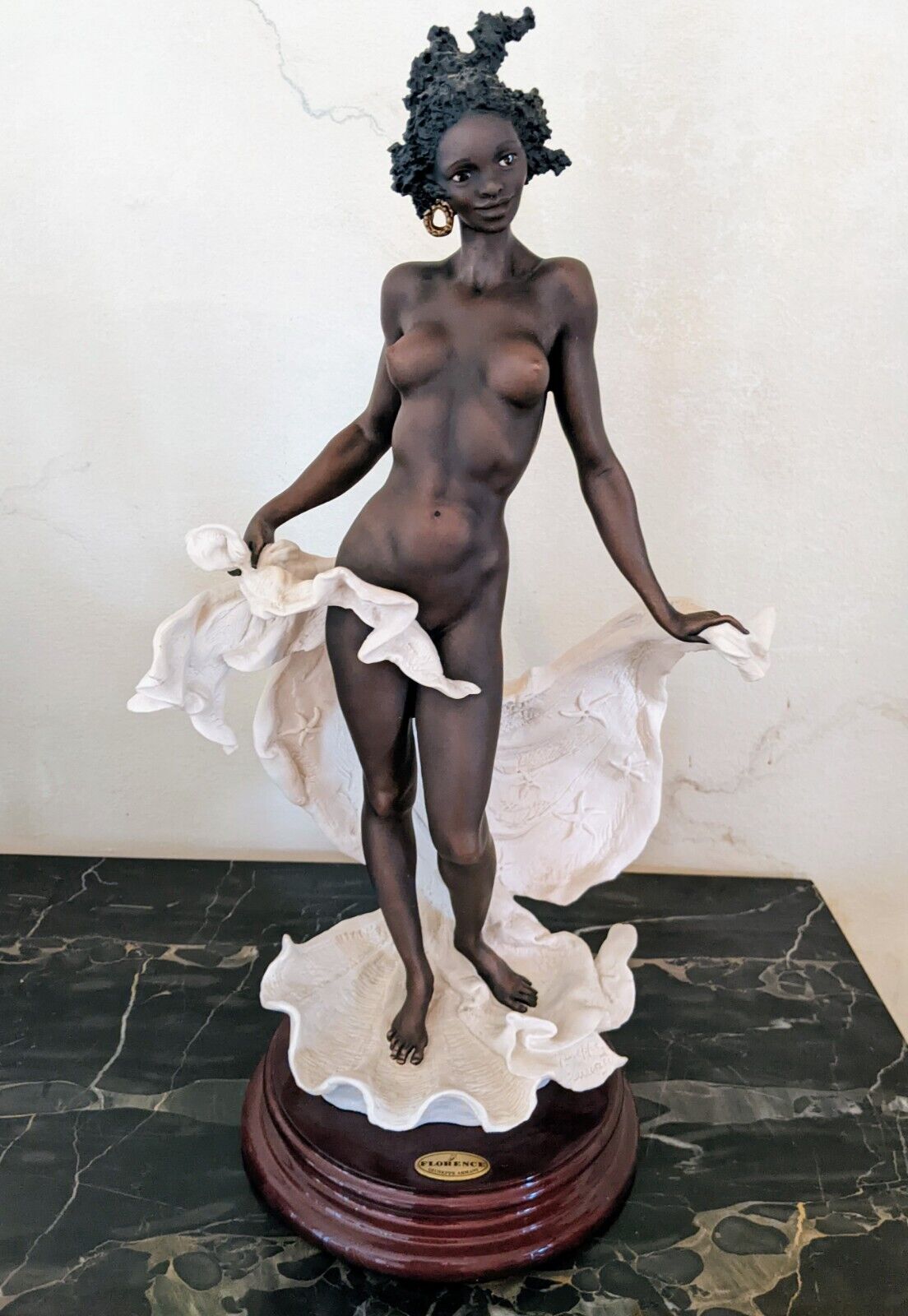 Giuseppe Armani Sculpture — “Ebony” — Florence, Italy — Excellent Condition