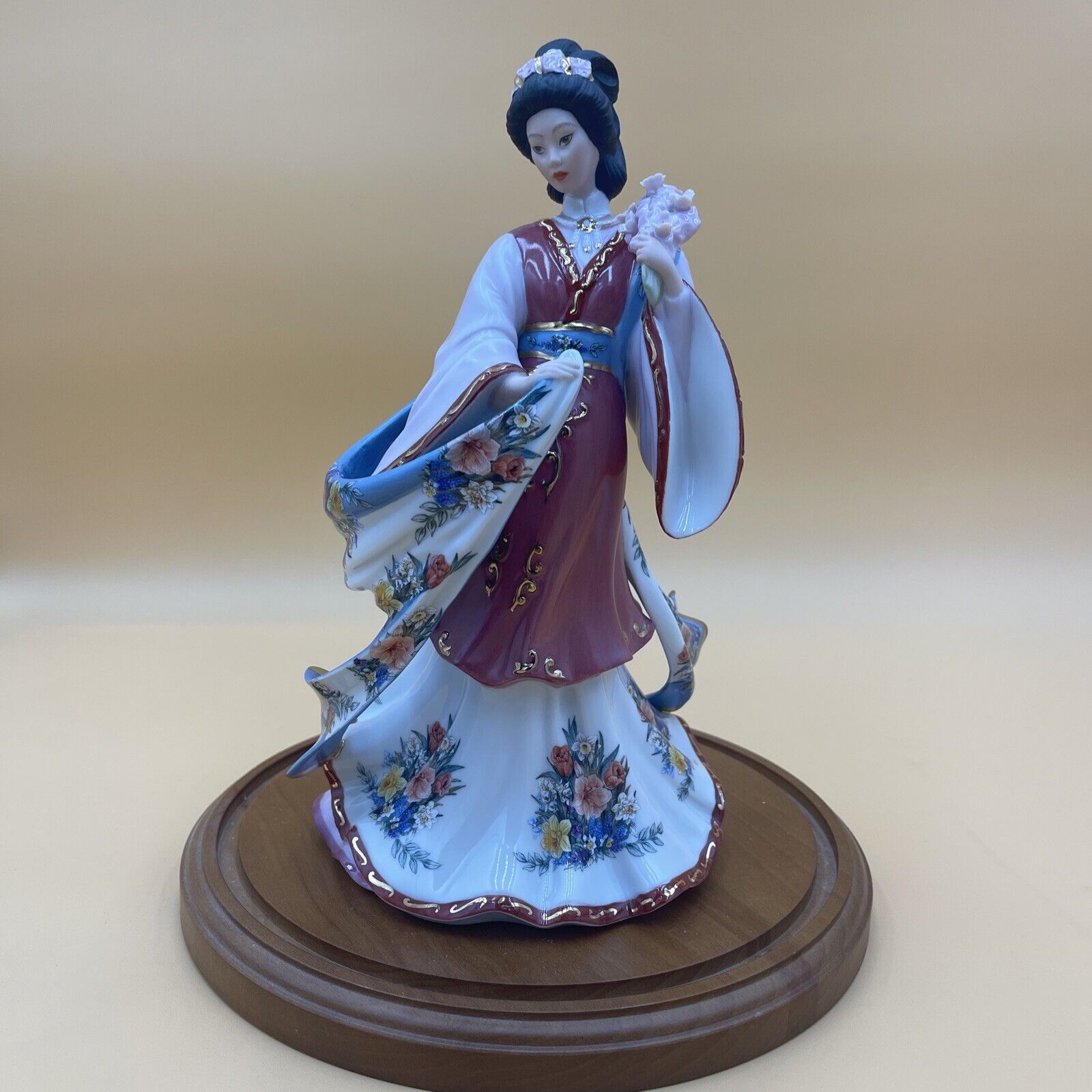 Lena Liu Glazed Statute Figurine Plum Blossom Princess Japanese Geish Glass Dome
