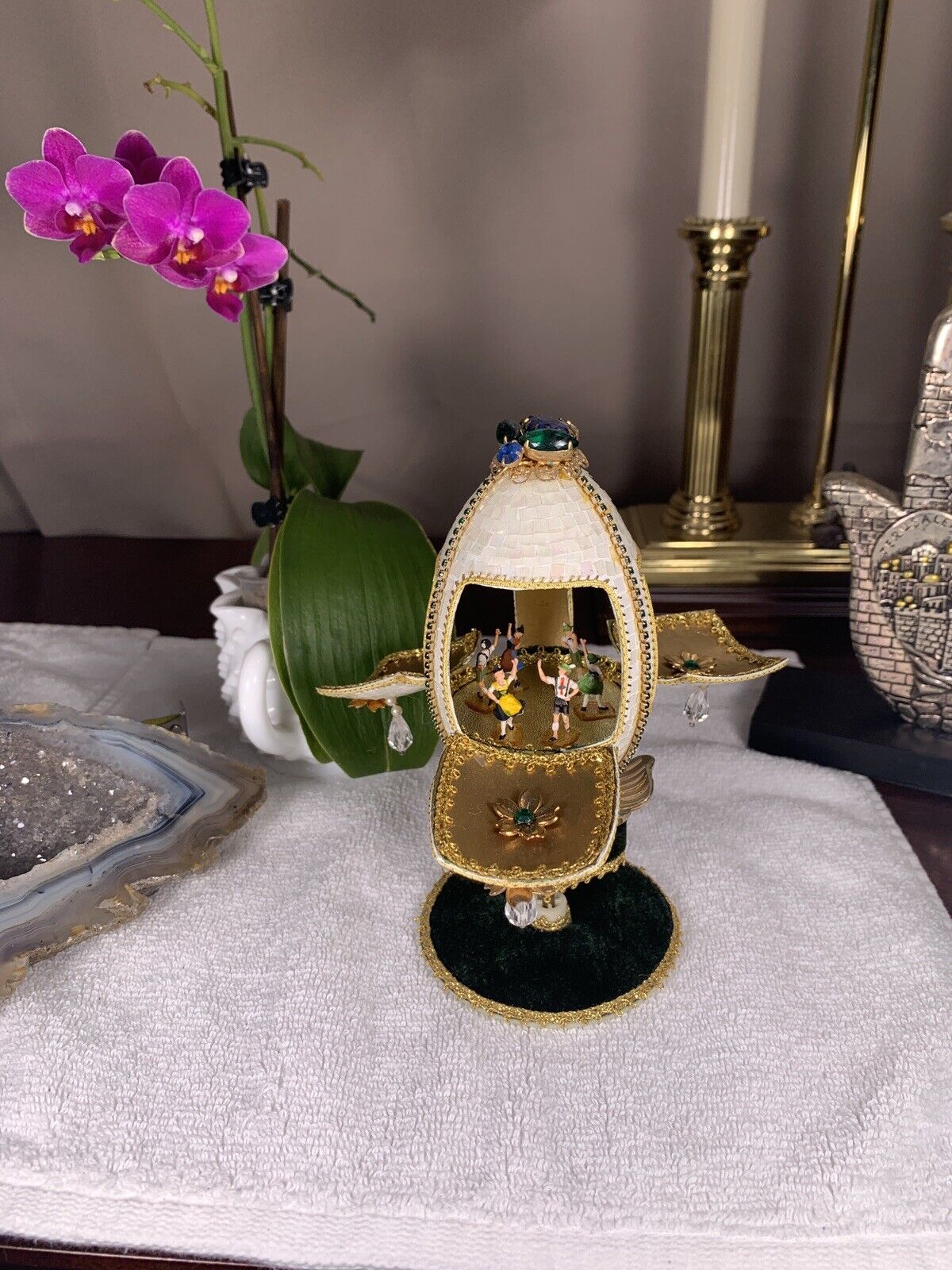 Vintage 1970’s Victorian Diorama EGG Rare Gorgeous Jeweled Faberge Inspired VG++