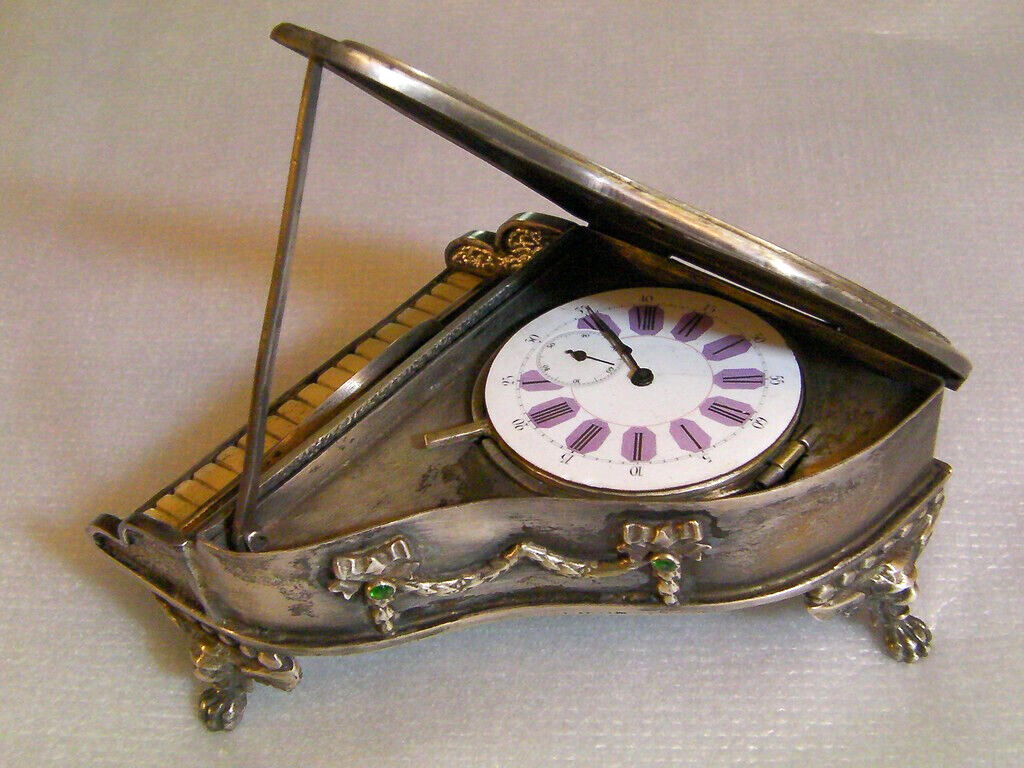 RUSSIAN IMPERIAL KARL FABERGE SILVER 84 DOUBLE HEADED EAGLE PIANO DESK CLOCK
