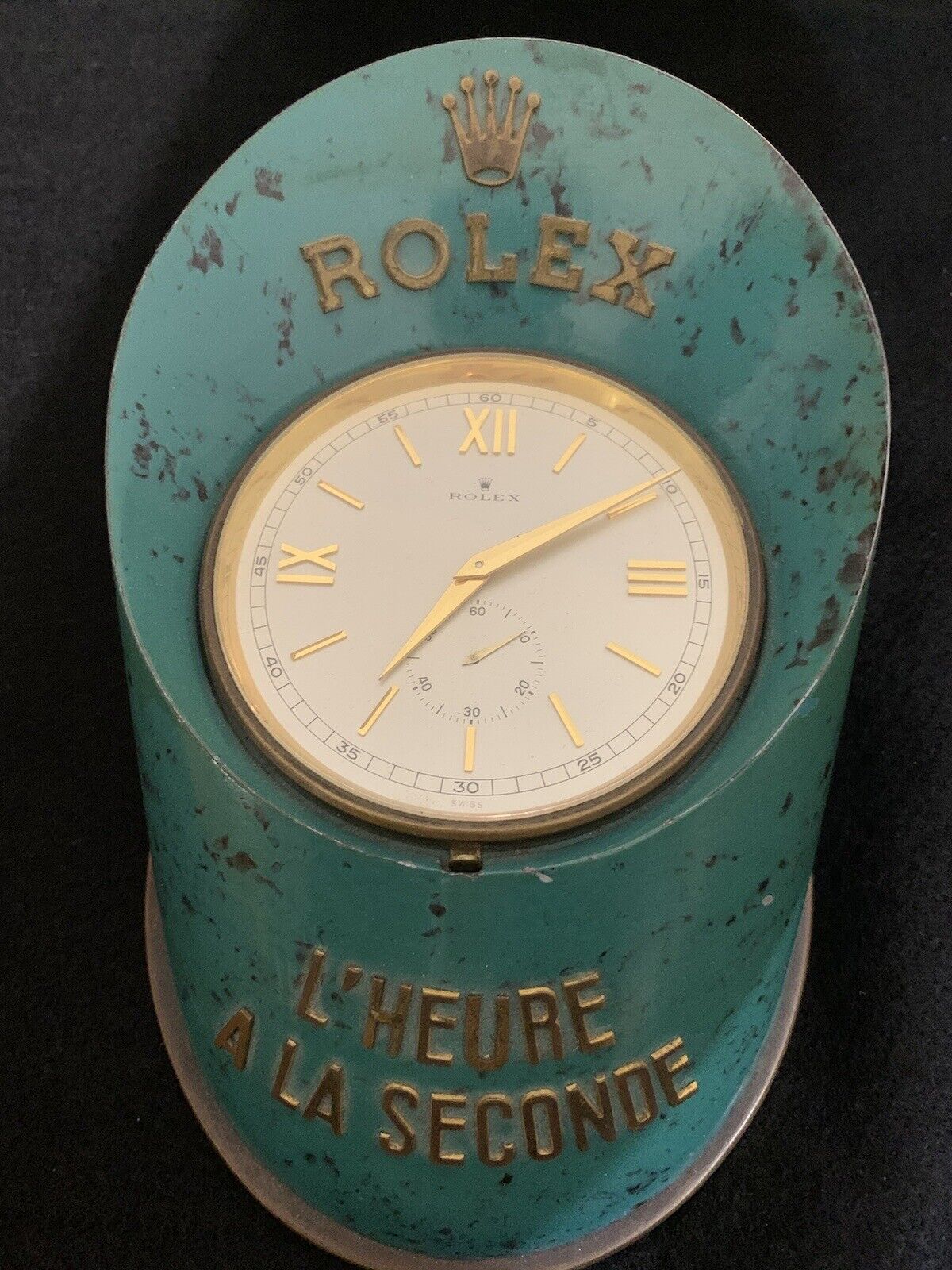 Rolex L’HEURE A LA SECONDE, GILT BRASS AND GREEN SOFT ENAMEL DESK CLOCK, NO.1078