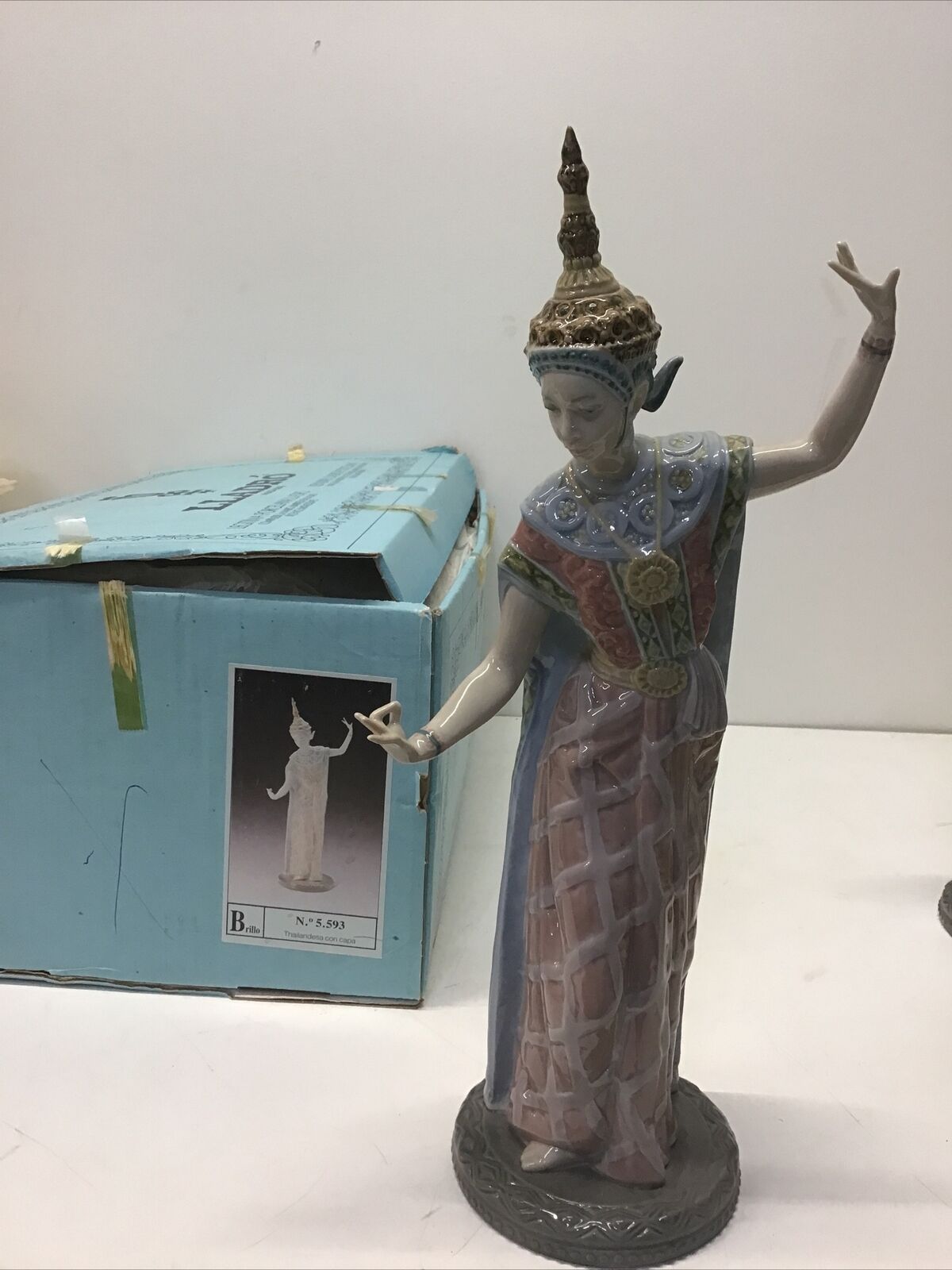 Lladro 5593 Glazed Porcelain Siamese Female Dancer /Original Box/ Mint Condition