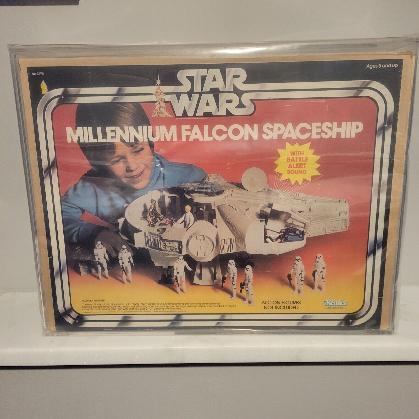 Star Wars 1979 Millennium Falcon Sealed CAS Q75+  JC Penny Offer Amazing Display