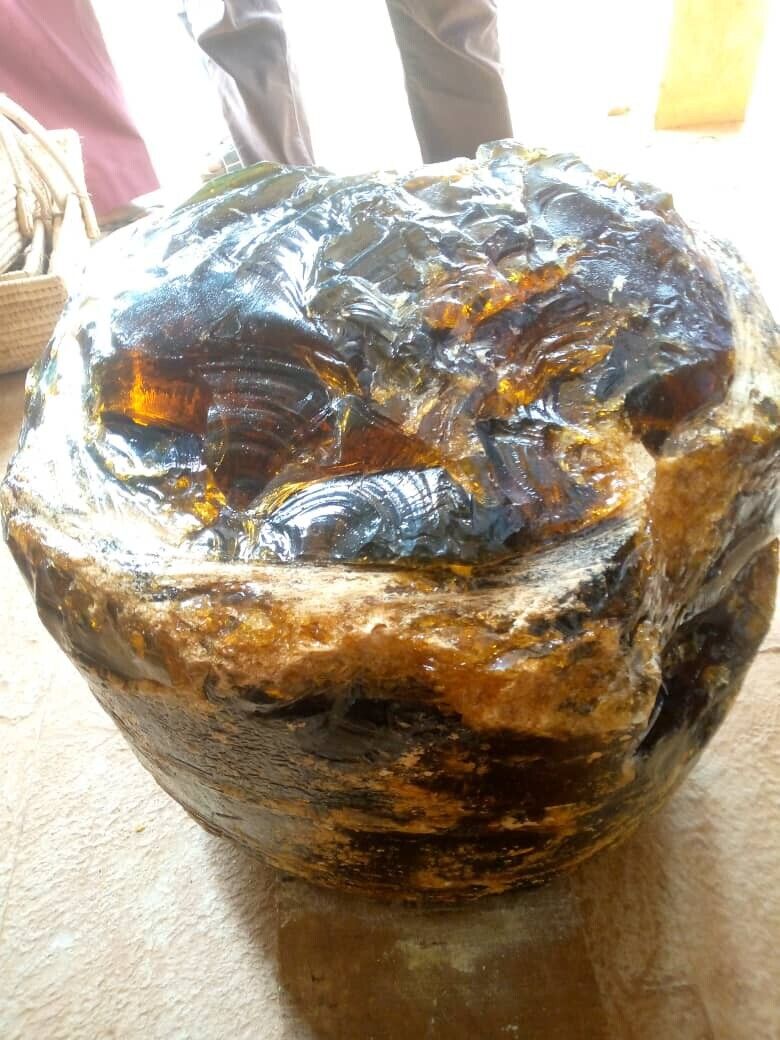 Giant  Natural Amber Specimen 120 Kilograms Collection Piece 