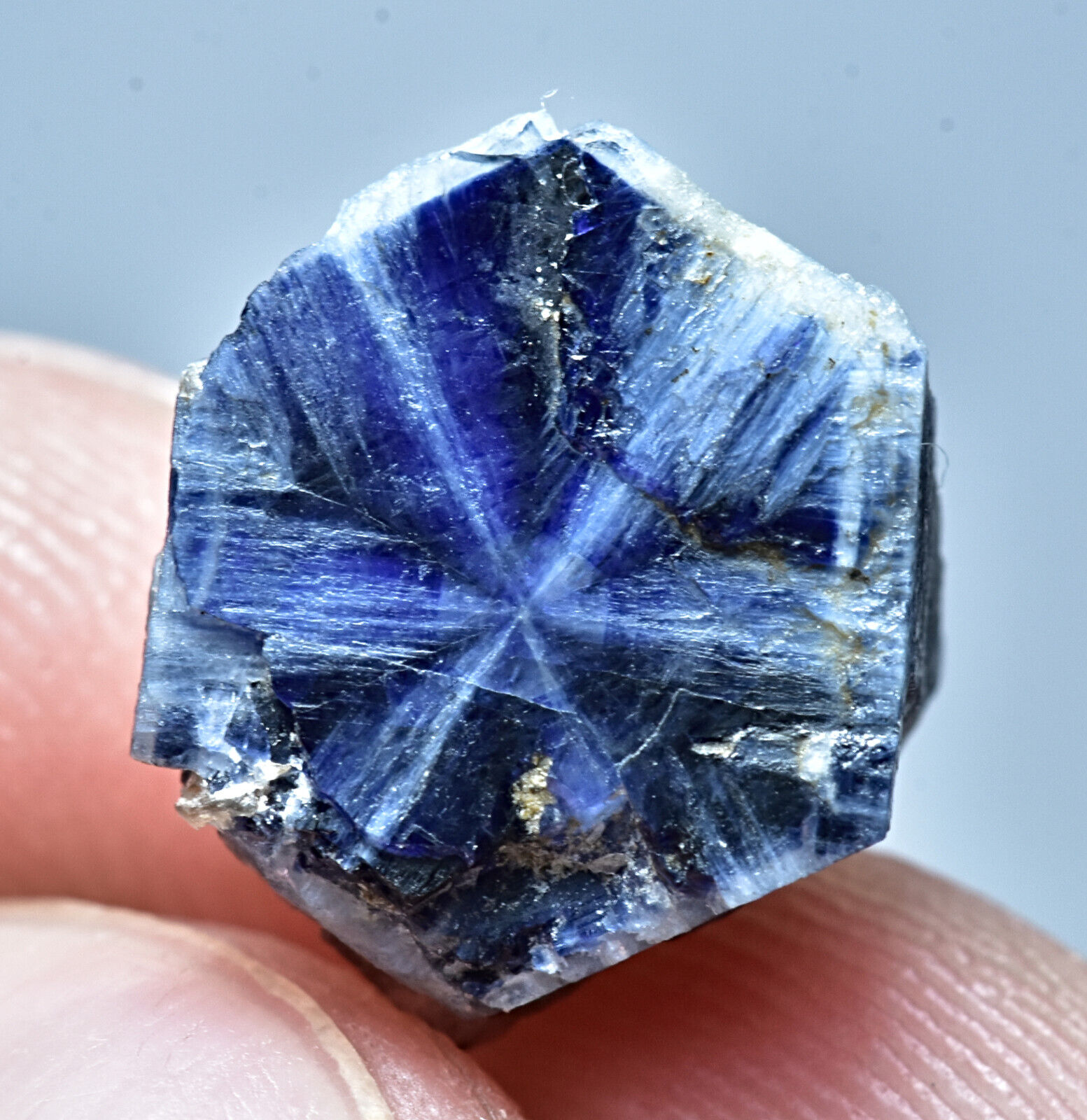 Unusual Natural Sapphire Trapiche Crystal 9.80 Carat