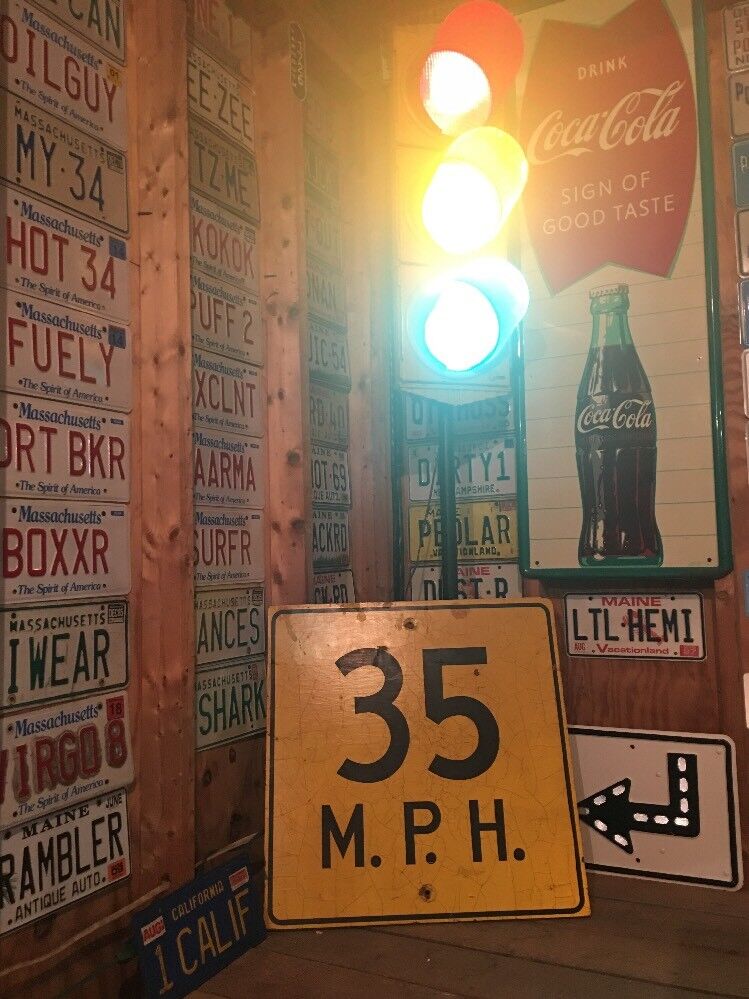 Vintage 35 M.P.H. Wooden Sign Road Street Transportation MAINE ME Speed Limit