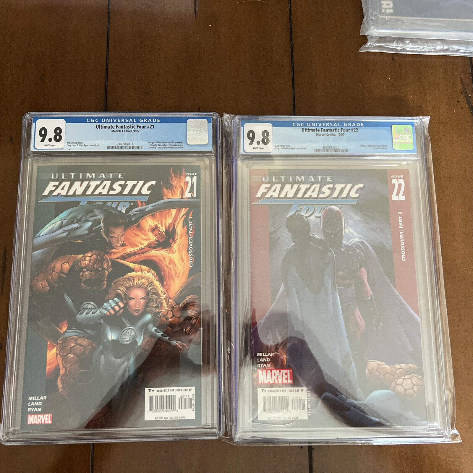 ULTIMATE FANTASTIC FOUR 21 & 22 - 1st Appearance MARVEL ZOMBIES WHAT IF? CGC 9.8