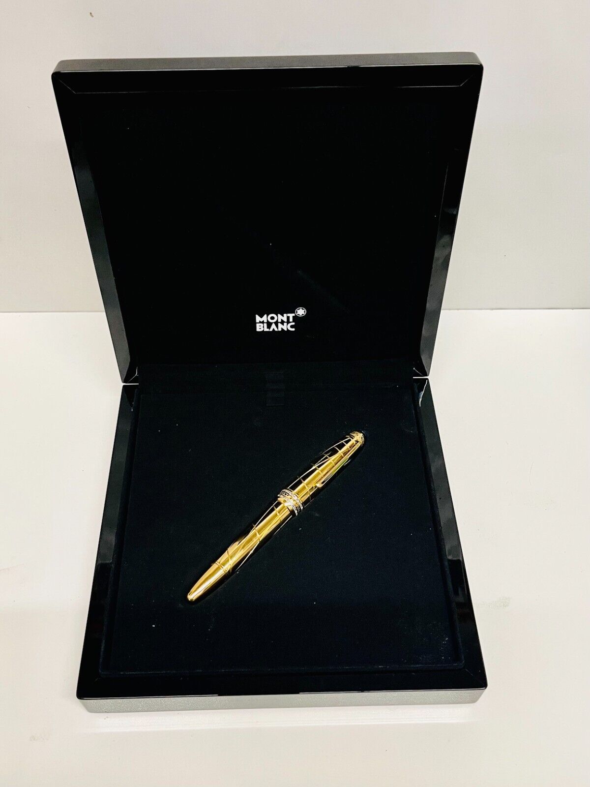 Montblanc Limited Edition 18K YG & Diamond Fountain Pen - $1 Million APR w/ COA