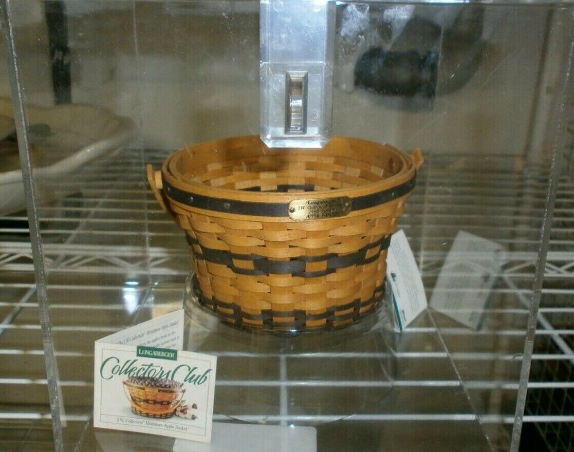 Longaberger 1998 Miniature Apple Basket Collectors Club Combo & display case