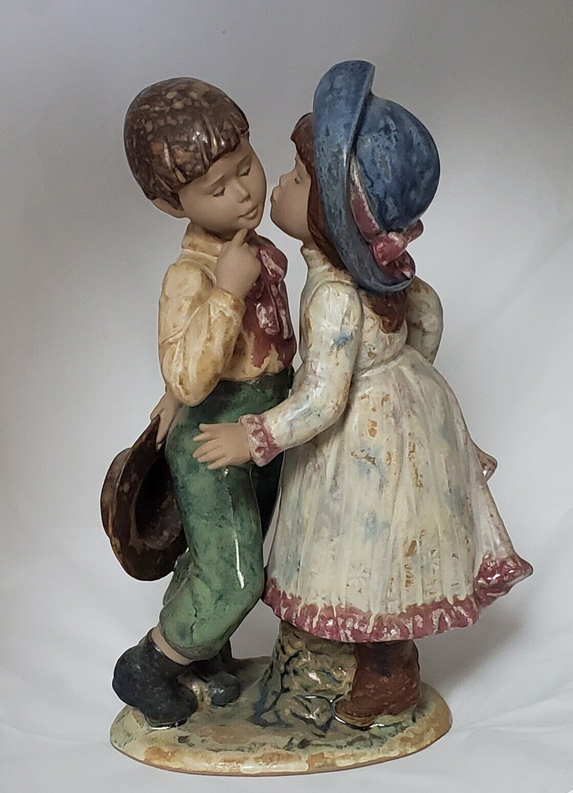 NADAL Porcelain Figurine Boy Girl - The Kiss