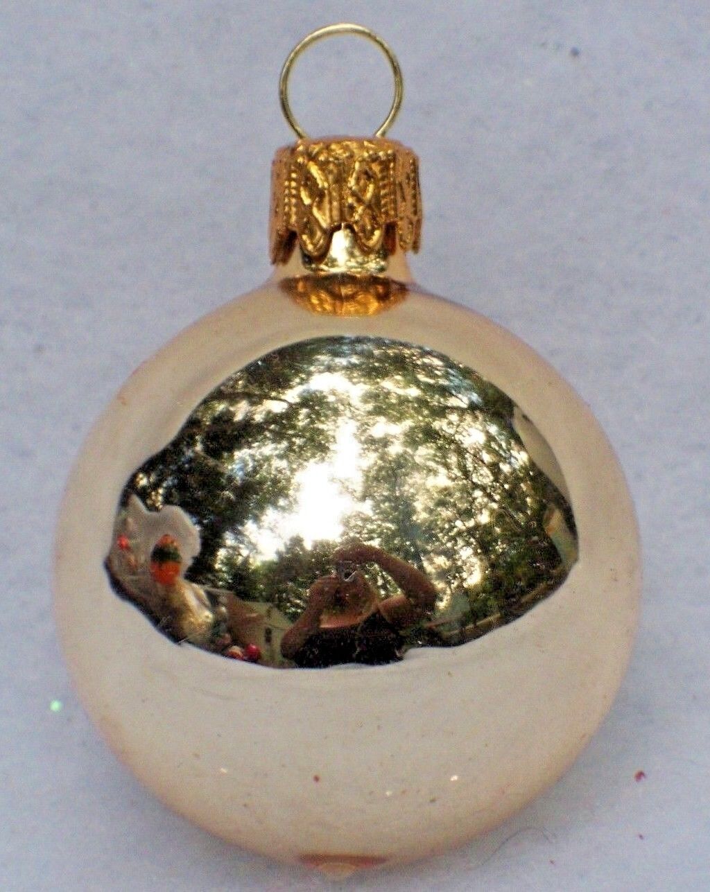 VINTAGE KREBS FEATHER TREE GOLD GLASS CHRISTMAS ORNAMENT 1 1/2\