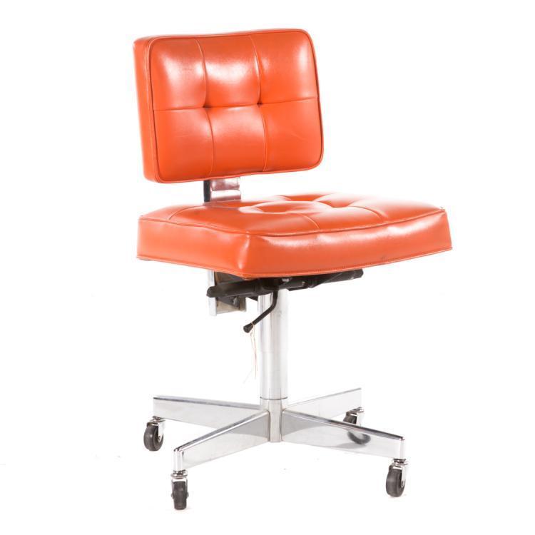 Shaw-Walker Mid-Century modern desk chair Lot 1115