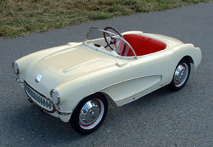 1956 / 1957 Eska \'Kiddie Corvette\' Pedal Car (Replacement Windshield)