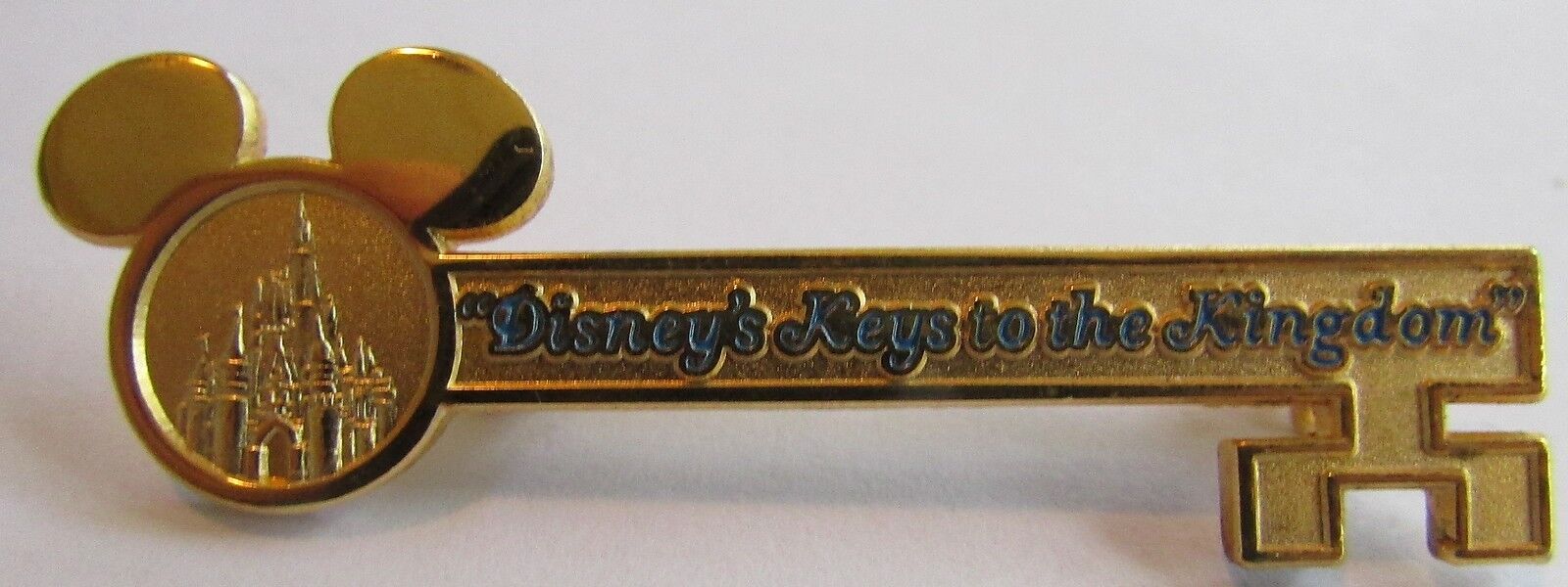 Disney WDW Magic Kingdom Keys To The Kingdom Tour Pin