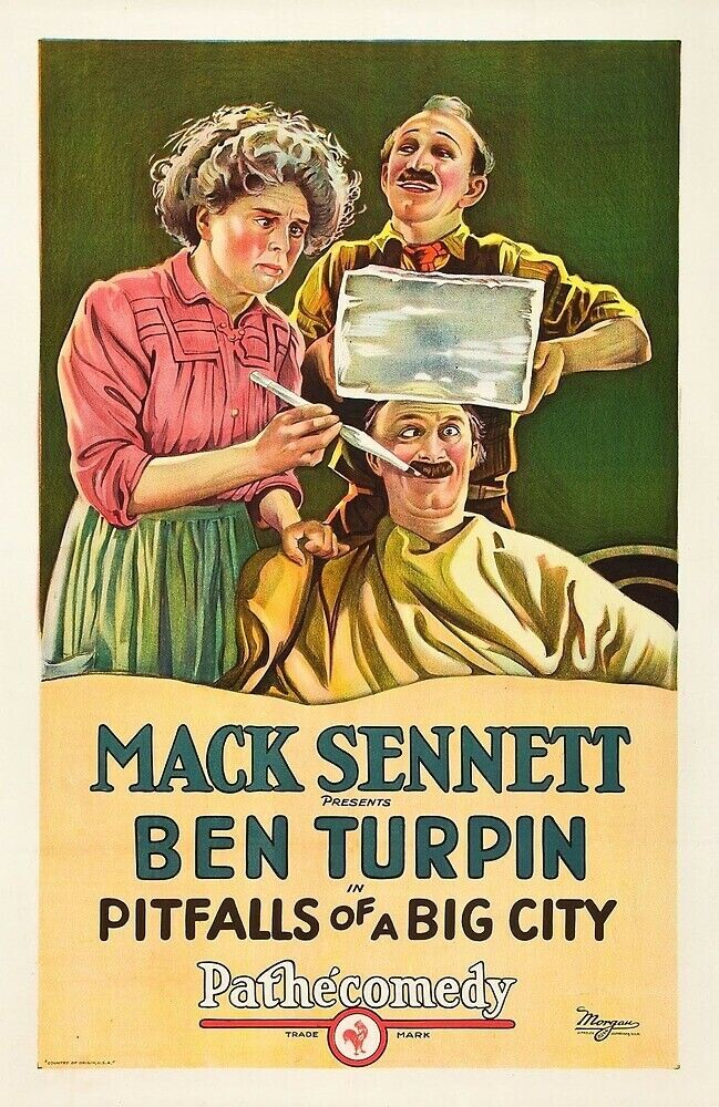 POSTCARD / Mack Sennett / Pitfalls of a big city, 1919 / Ben Turpin