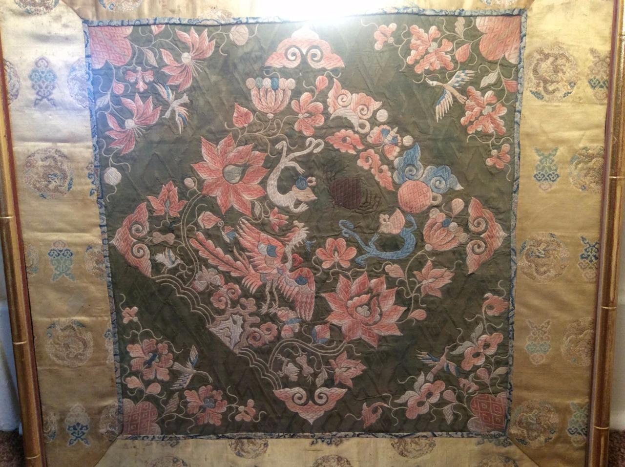 ANTIQUE 19th c QI\'ING CHINESE FINE EMBROIDERED SILK PANEL FRAMED EMBROIDERY