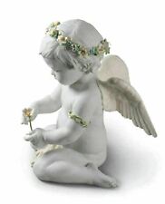 Lladro Angel 01009117 CHERUB OF OUR LOVE Sitting Angel picture