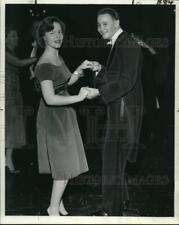 1961 Press Photo Jane Pharr with Mr. John Weston at Newcomb College Cotillion picture