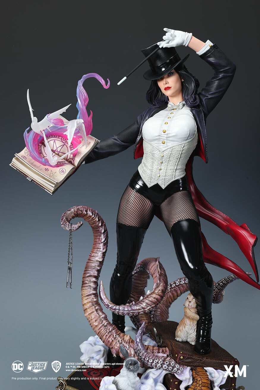 XM Studio Batman Zatanna 1/6 Scale 38cm Resin Model Statue DC Comics XM Studio Batman Zatanna 1/6 Scale 38cm Resin Model Statue DC Comics