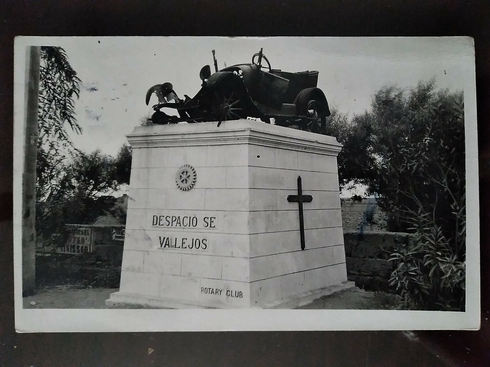 RPPC - Despacio Se Vallejos, Lima Rotary Club Monument, Peru- c1938, Rough Edges