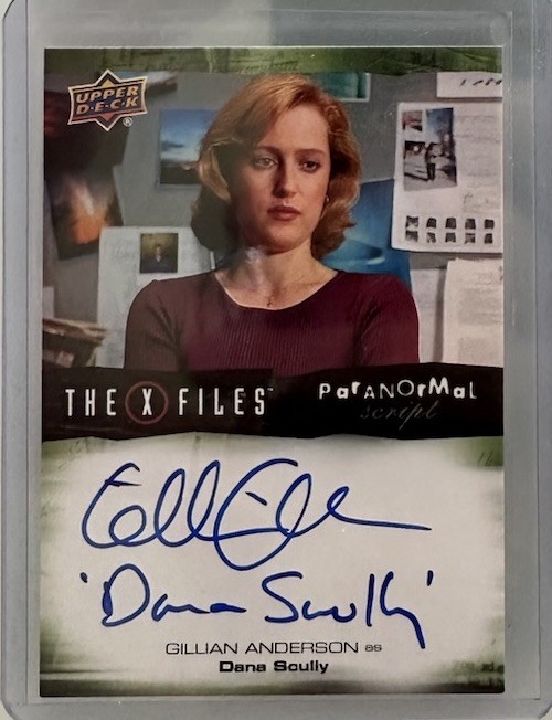 2019 X-Files UFO & Aliens On Card Auto Inscription Gillian Anderson Dana Scully 2019 X-Files UFO & Aliens On Card Auto Inscription Gillian Anderson Dana Scully