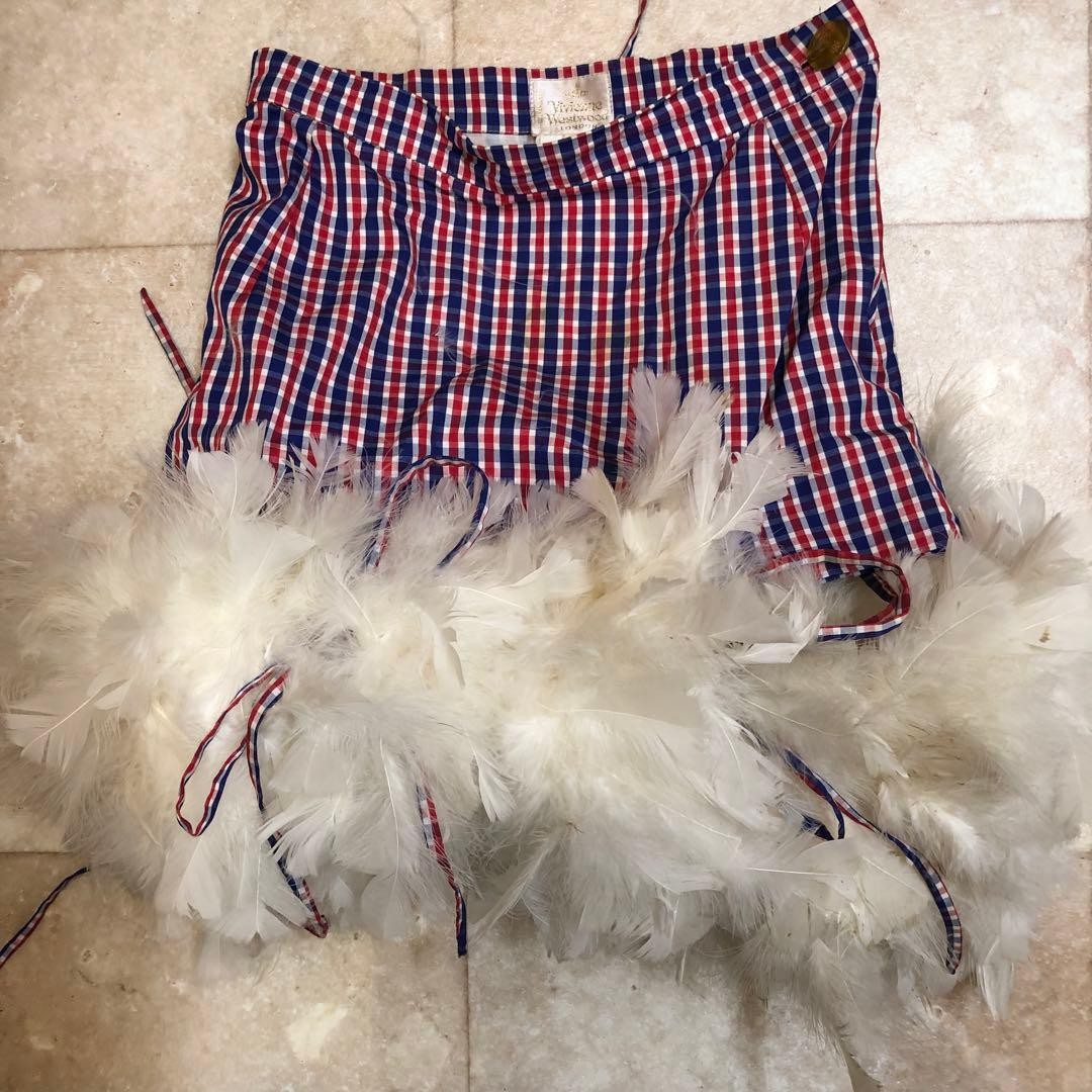 Vivienne Westwood Women Skirt Size M Vintage Feather Limited Edition VHTF Popula Vivienne Westwood Women Skirt Size M Vintage Feather Limited Edition VHTF Popula