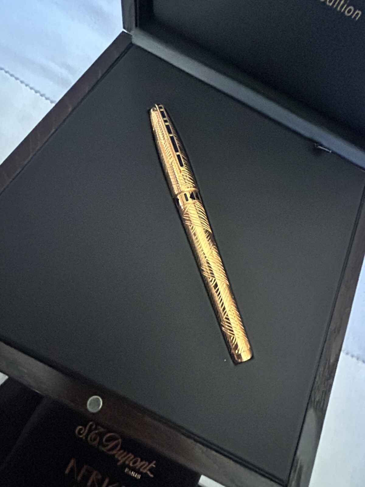 S.T DuPont Afrika Limited Edition (0192/1000) Fountain Pen, 18K M Nib-New S.T DuPont Afrika Limited Edition (0192/1000) Fountain Pen, 18K M Nib-New