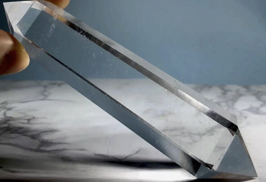 Huge Breath Taking Natural Vogel Quartz Crystal Point Raw Gemstone Specimen Huge Breath Taking Natural Vogel Quartz Crystal Point Raw Gemstone Specimen