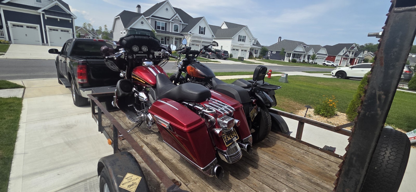 2 Harley Davidson And A Trailer 2 Harley Davidson And A Trailer