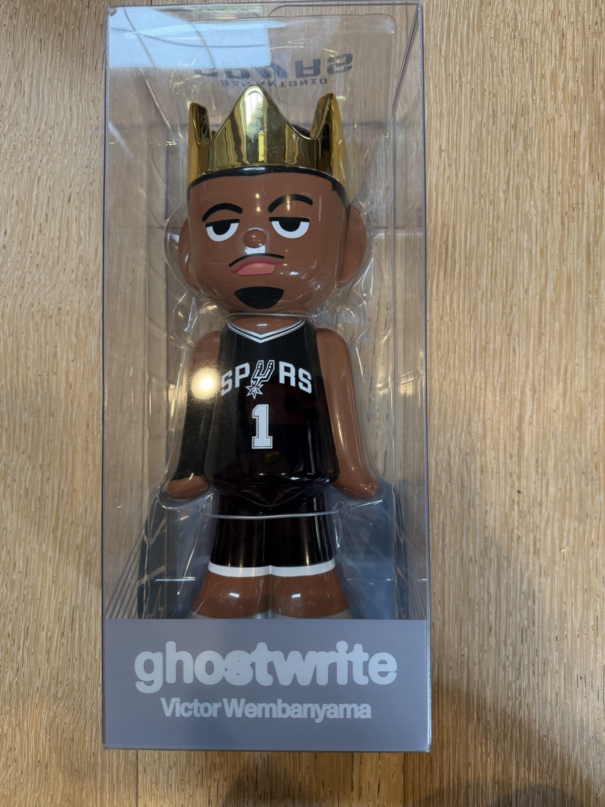 Victor Wembanyama Ghostwrite x NBA “2025-26 Season” 400% GOLD CROWN (#/10)