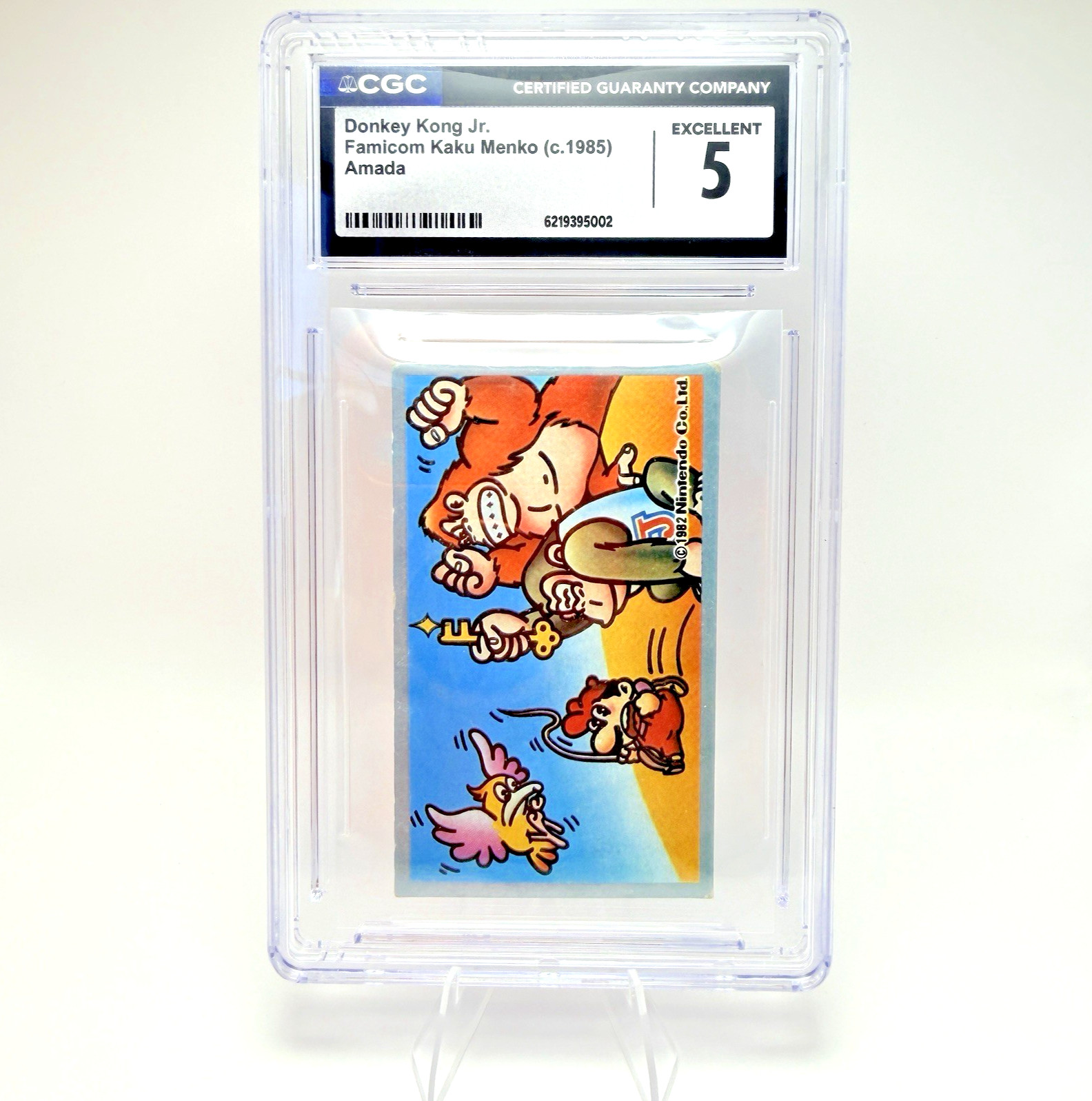 C. 1985 (1982) Amada Donkey Kong Jr. Mario Nintendo Japanese Menko Card CGC 5 C. 1985 (1982) Amada Donkey Kong Jr. Mario Nintendo Japanese Menko Card CGC 5