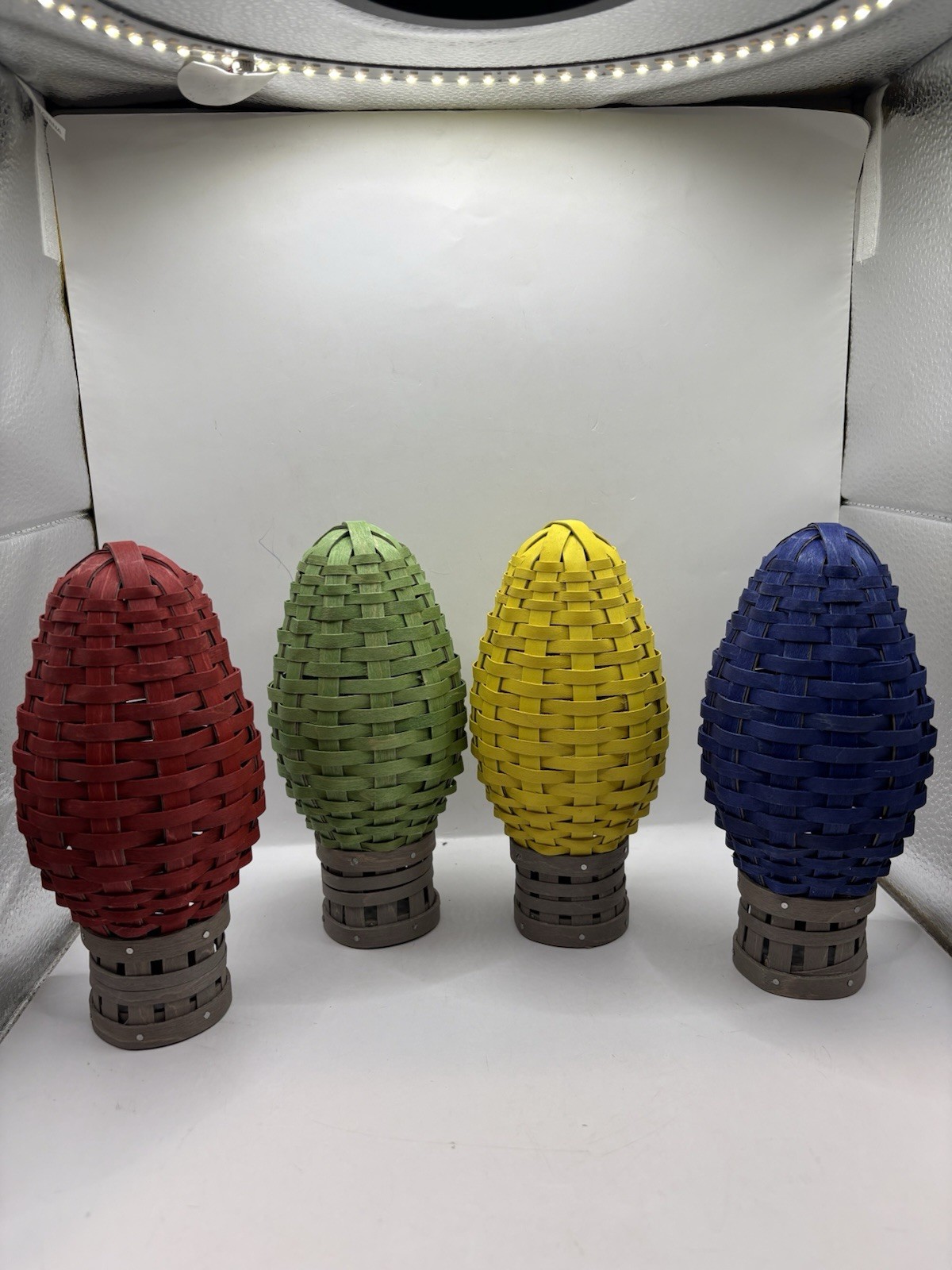 Longaberger Like Dresden & Company Mini Light Bulbs Set Of 4 Longaberger Like Dresden & Company Mini Light Bulbs Set Of 4