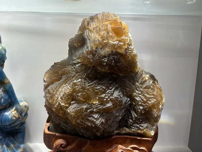 Natural Golden Layered Calcite Crystal Cluster Rough Mineral Specimen Natural Golden Layered Calcite Crystal Cluster Rough Mineral Specimen
