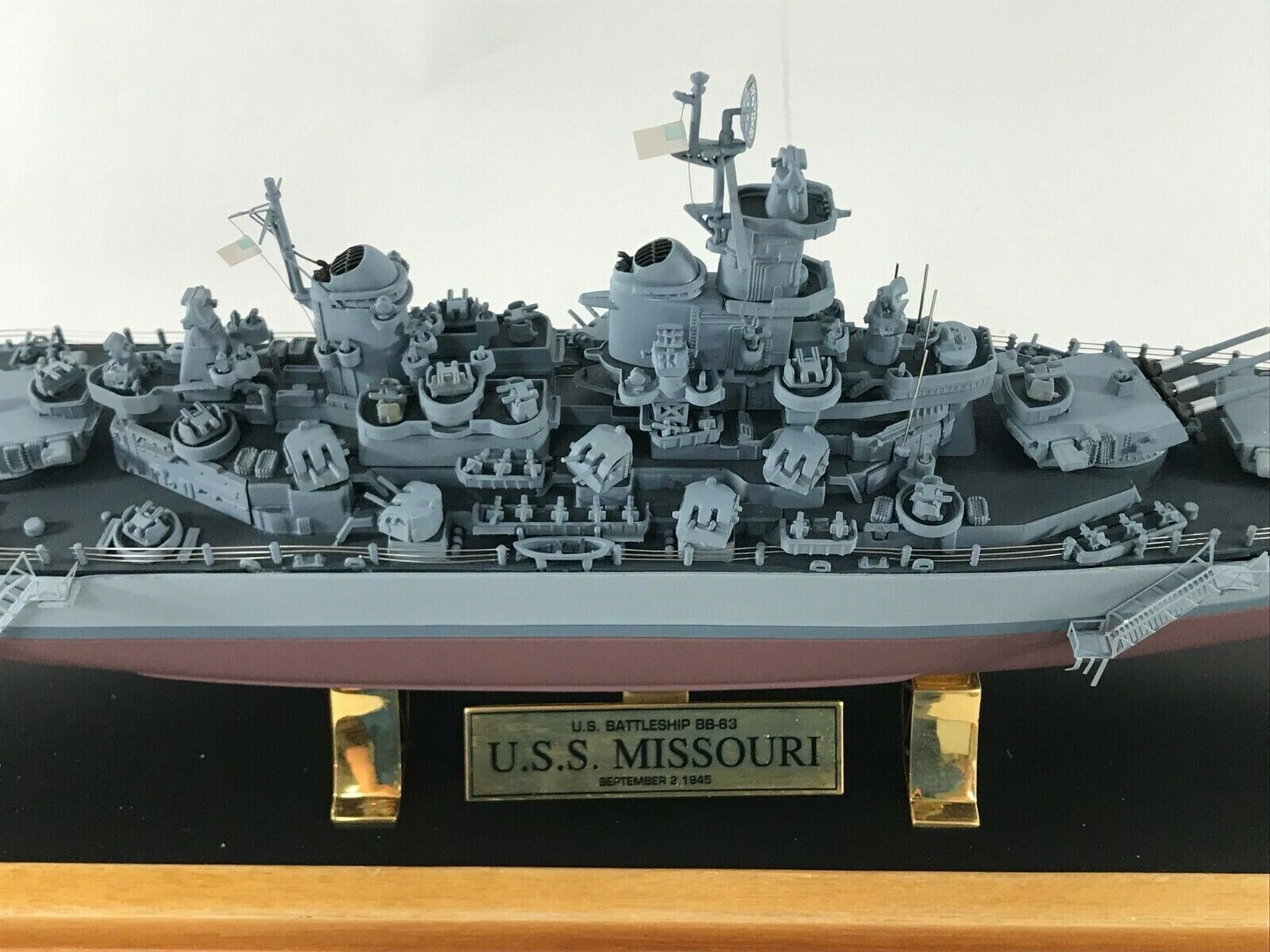 Battleship WW2 USS MISSOURI Metal Hull Model World War 2 Pearl Harbor Tokyo Bay Battleship WW2 USS MISSOURI Metal Hull Model World War 2 Pearl Harbor Tokyo Bay