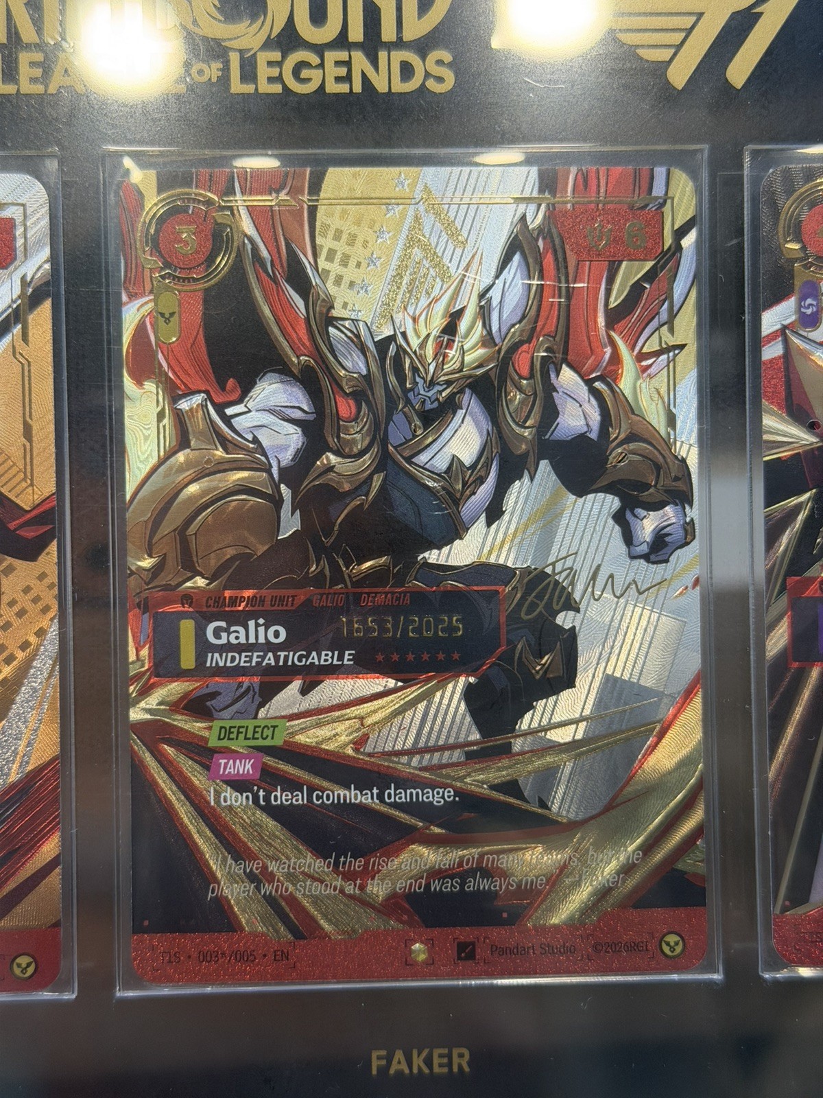 Riftbound x T1 – Faker – Galio #1653/2025 – Signature Edition – Worlds 2025 Riftbound x T1 – Faker – Galio #1653/2025 – Signature Edition – Worlds 2025