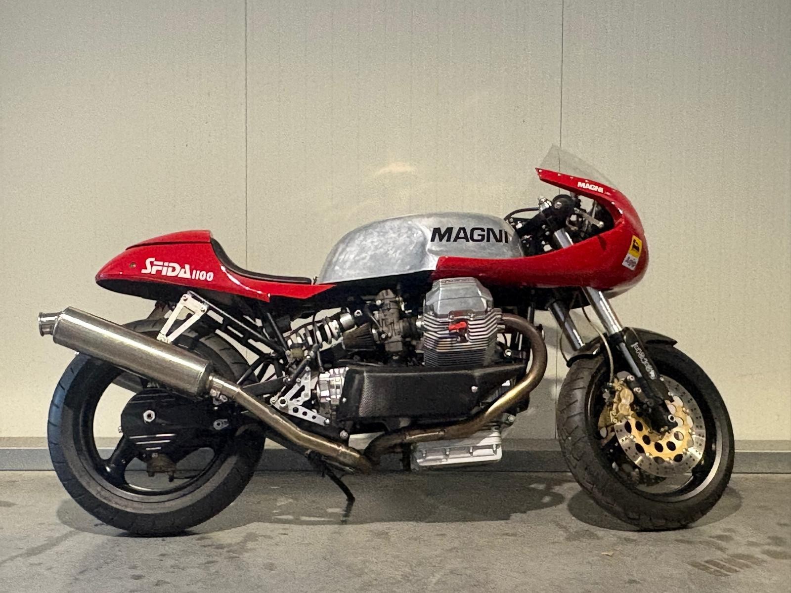 Magni Sfida 1100 | 6.094 km | Moto Guzzi | Rare Italian Handbuilt Motorcycle Magni Sfida 1100 | 6.094 km | Moto Guzzi | Rare Italian Handbuilt Motorcycle