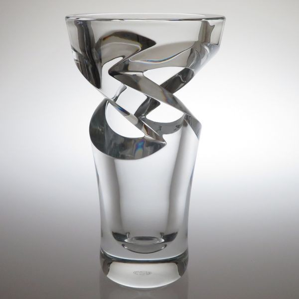 Baccarat Tornado Crystal Vase 23cm Elegant Spiral Design Clear Baccarat Tornado Crystal Vase 23cm Elegant Spiral Design Clear