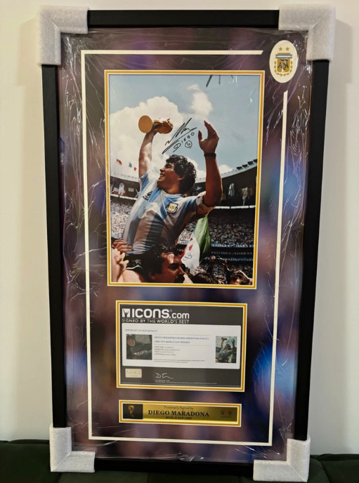 Argentina Maradona signed and framed World Cup 1986 in Mexico / COA from ICONS