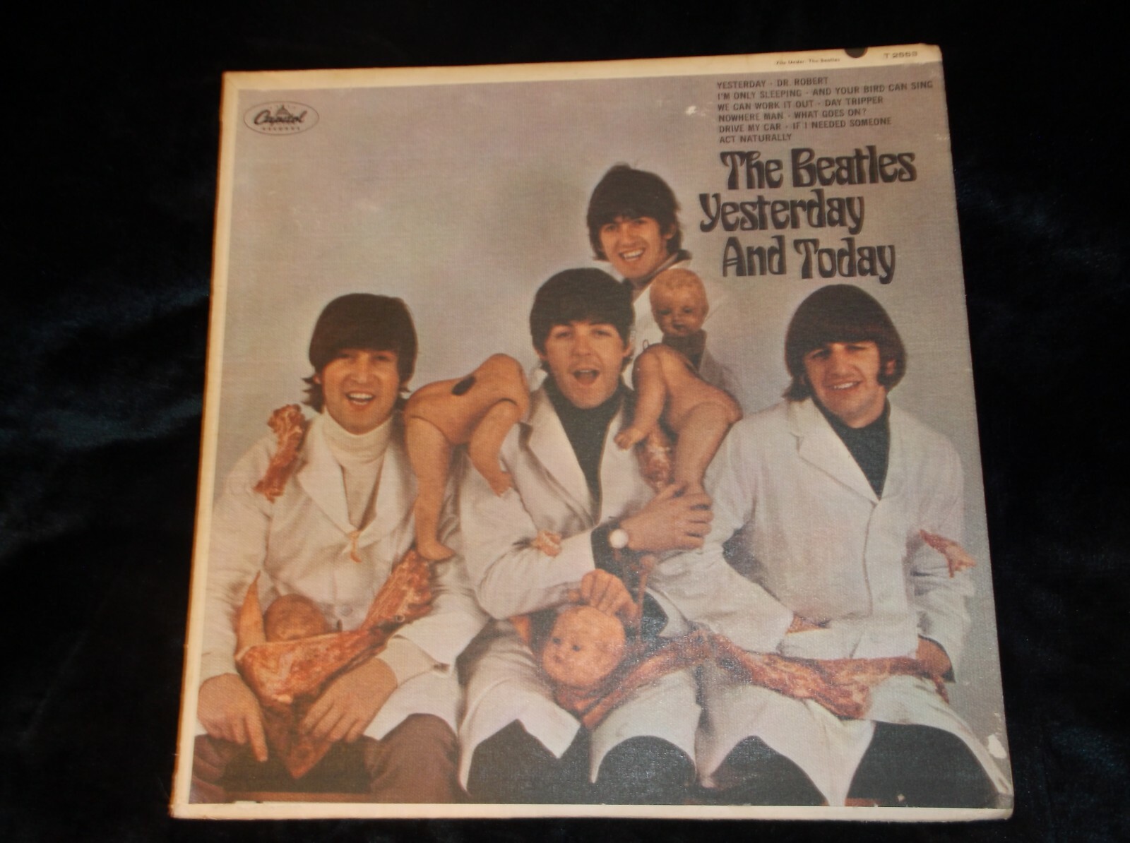The Beatles Yesterday & Today (Butcher Cover Album) 1st State Edition-Mono The Beatles Yesterday & Today (Butcher Cover Album) 1st State Edition-Mono