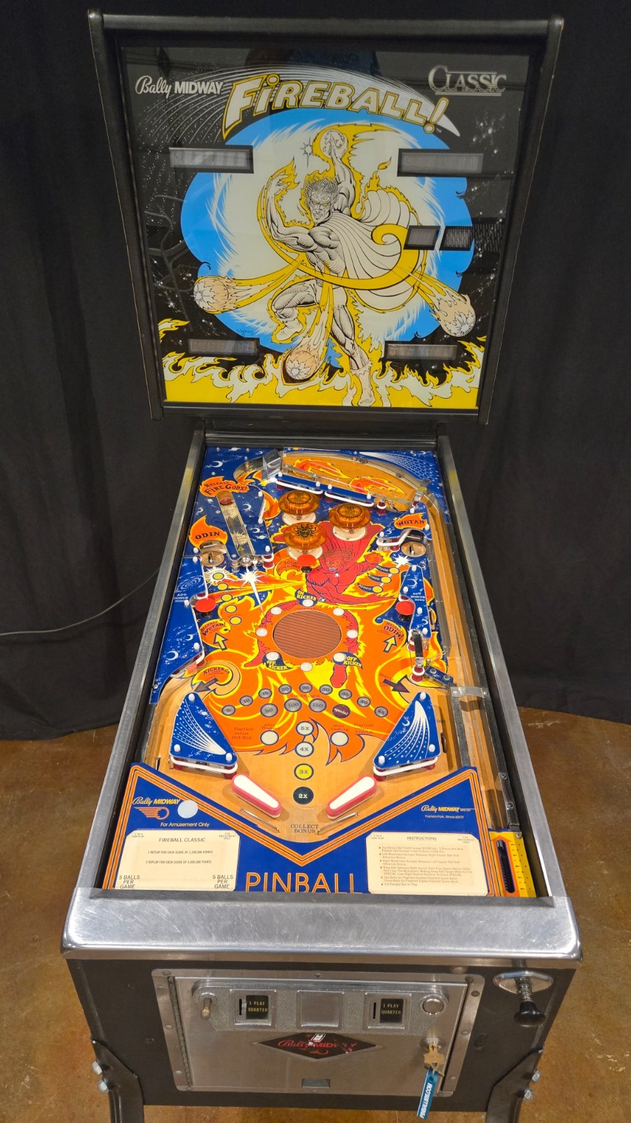 Refurbished Fireball Classic Pinball Machine (Bally) 1985 Refurbished Fireball Classic Pinball Machine (Bally) 1985