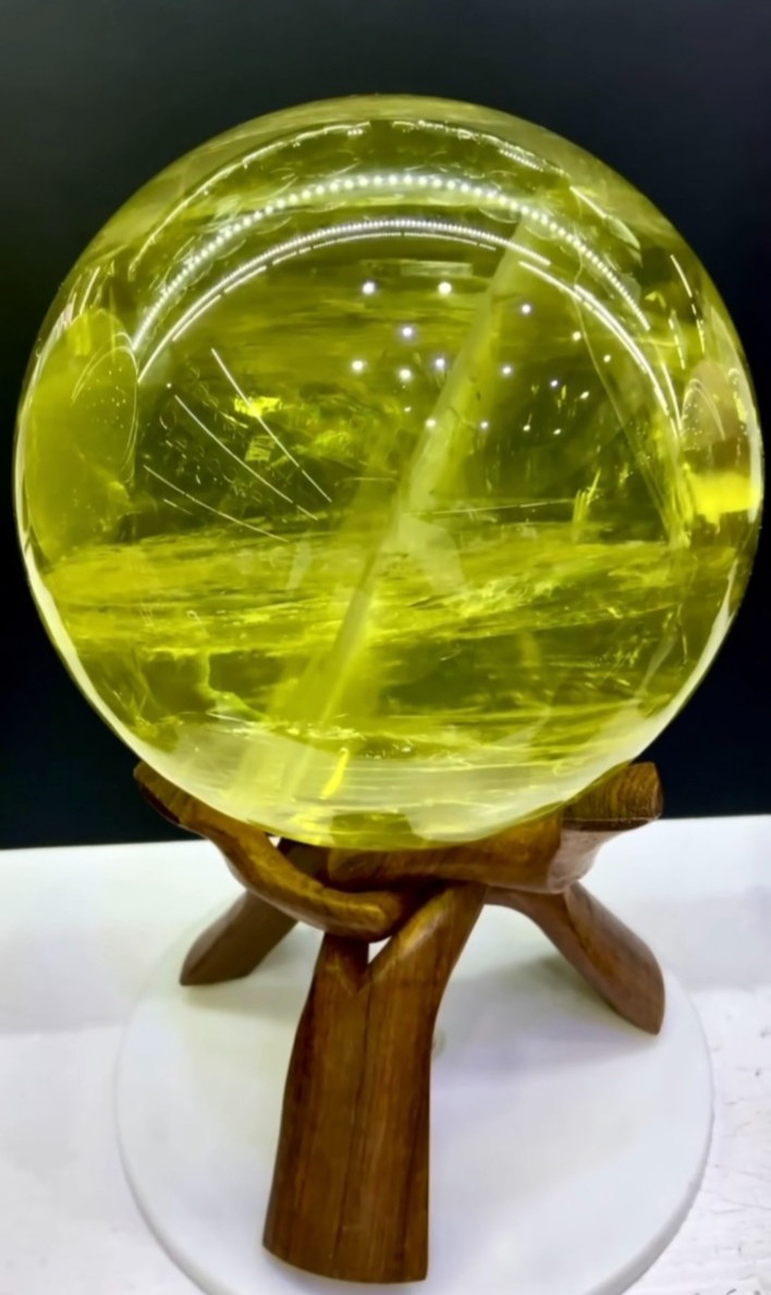 19.25LB Top Large Natural Rainbow Citrine Quartz Sphere Crystal Ball Reiki Gem 19.25LB Top Large Natural Rainbow Citrine Quartz Sphere Crystal Ball Reiki Gem