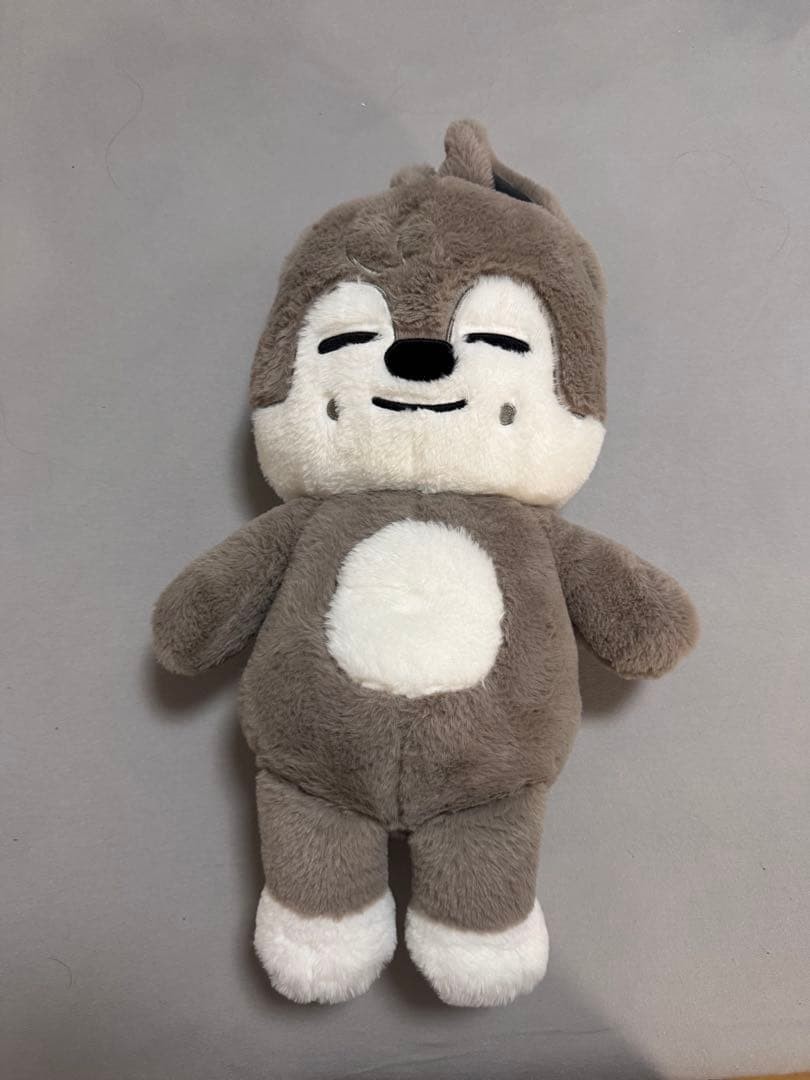 Stray Kids Bang Chan SKZOO Wolf Plush Toy Opened Stray Kids Bang Chan SKZOO Wolf Plush Toy Opened