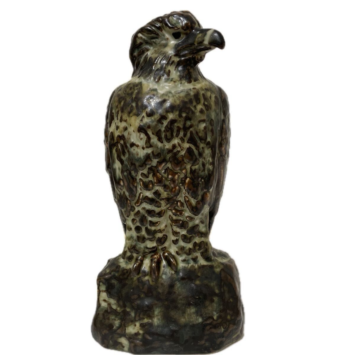 1976 Royal Copenhagen stoneware Carl Larsen Sea eagle figurine 1976 Royal Copenhagen stoneware Carl Larsen Sea eagle figurine