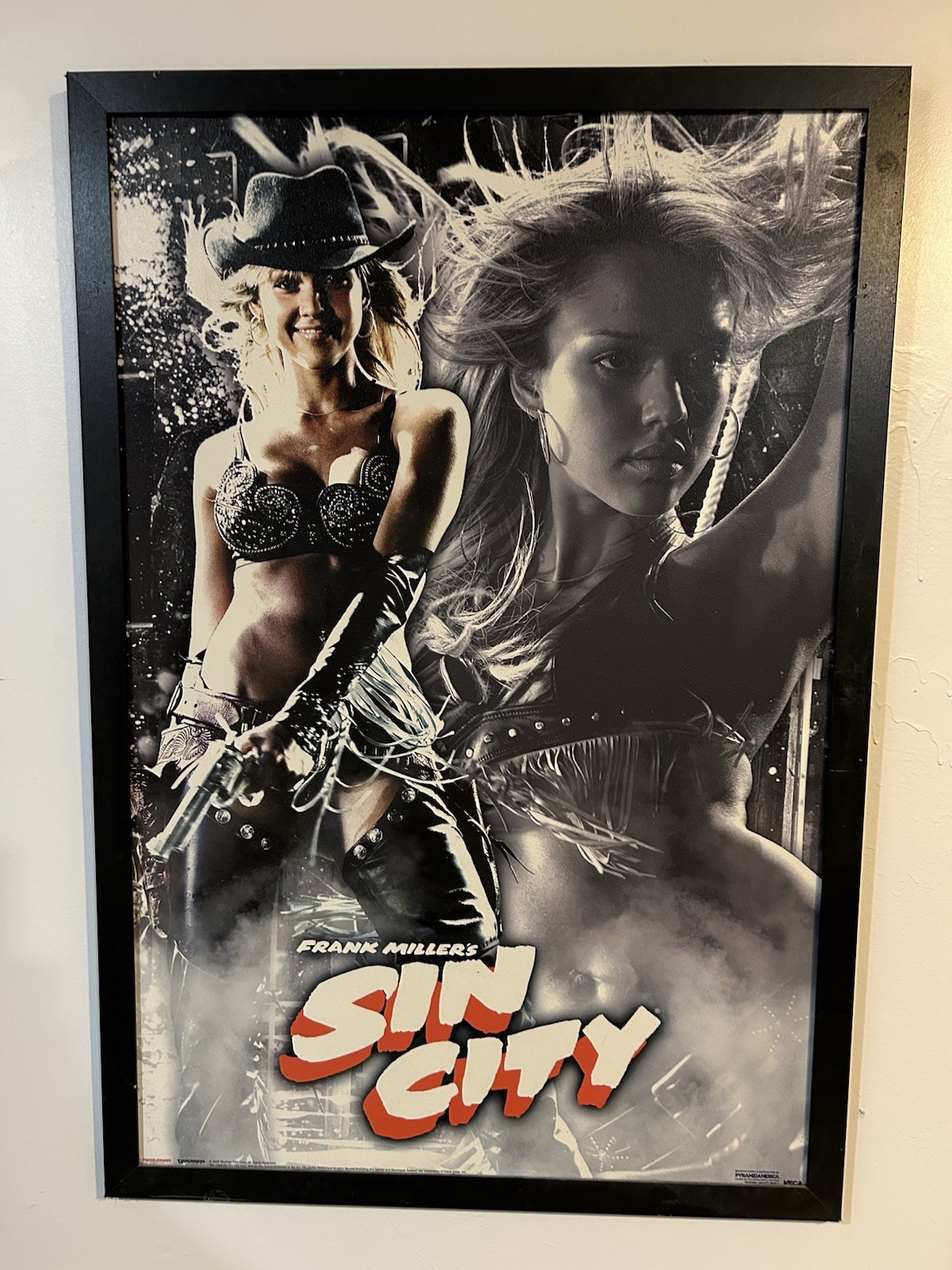Frank Miller’s Sin City Neca Nancy Heavy Duty Art Print RARE Frank Miller’s Sin City Neca Nancy Heavy Duty Art Print RARE