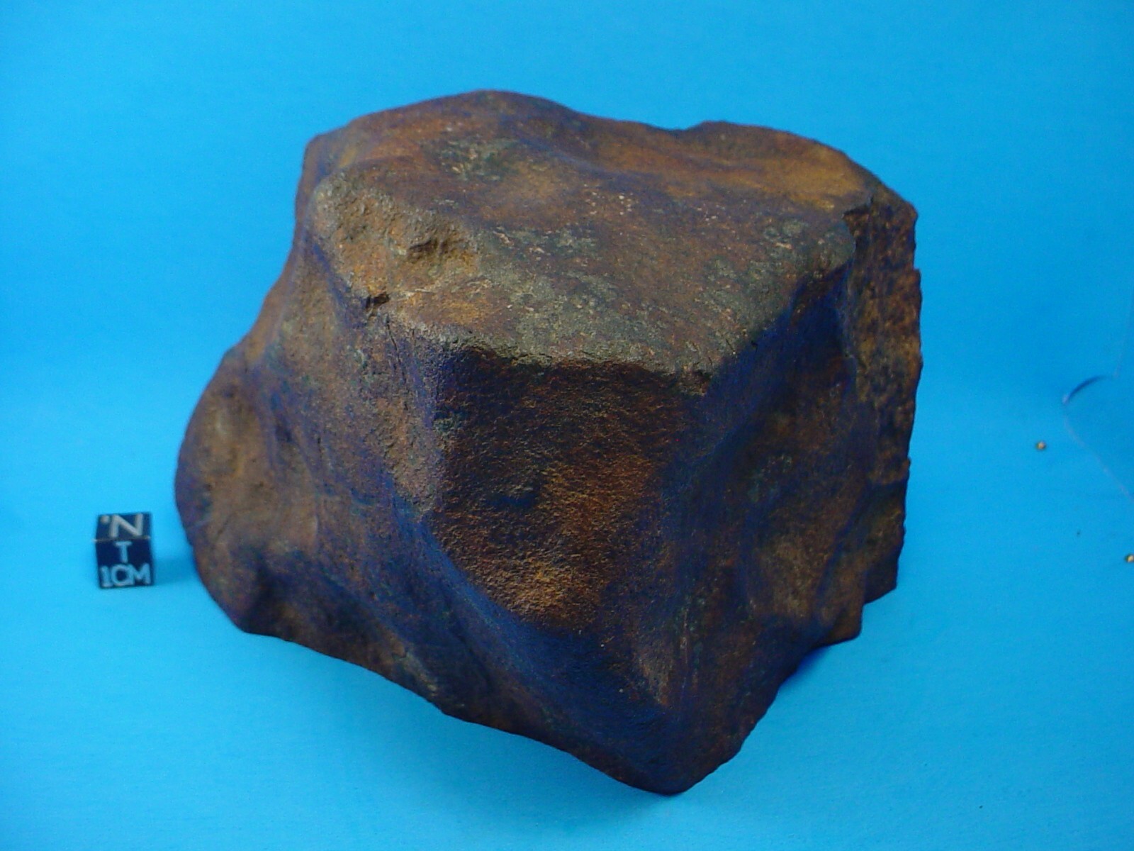 1975, Eads H4 Meteorite, Kiowa Co., Colorado USA 1765 grams great FUSION CRUST