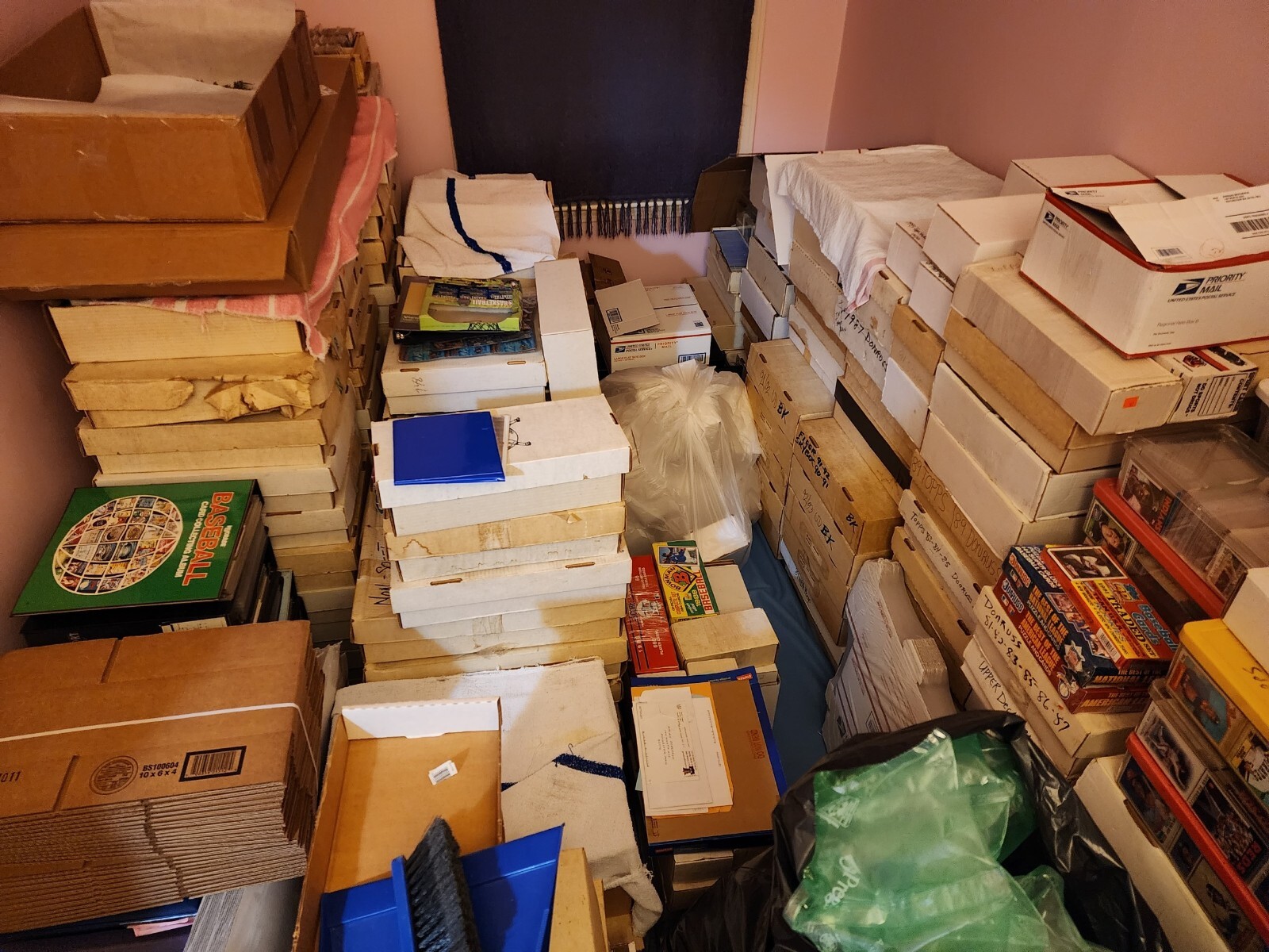 Collectibles & Trading Cards Business HUGE Inventory Website eBay Store Supplies Collectibles & Trading Cards Business HUGE Inventory Website eBay Store Supplies