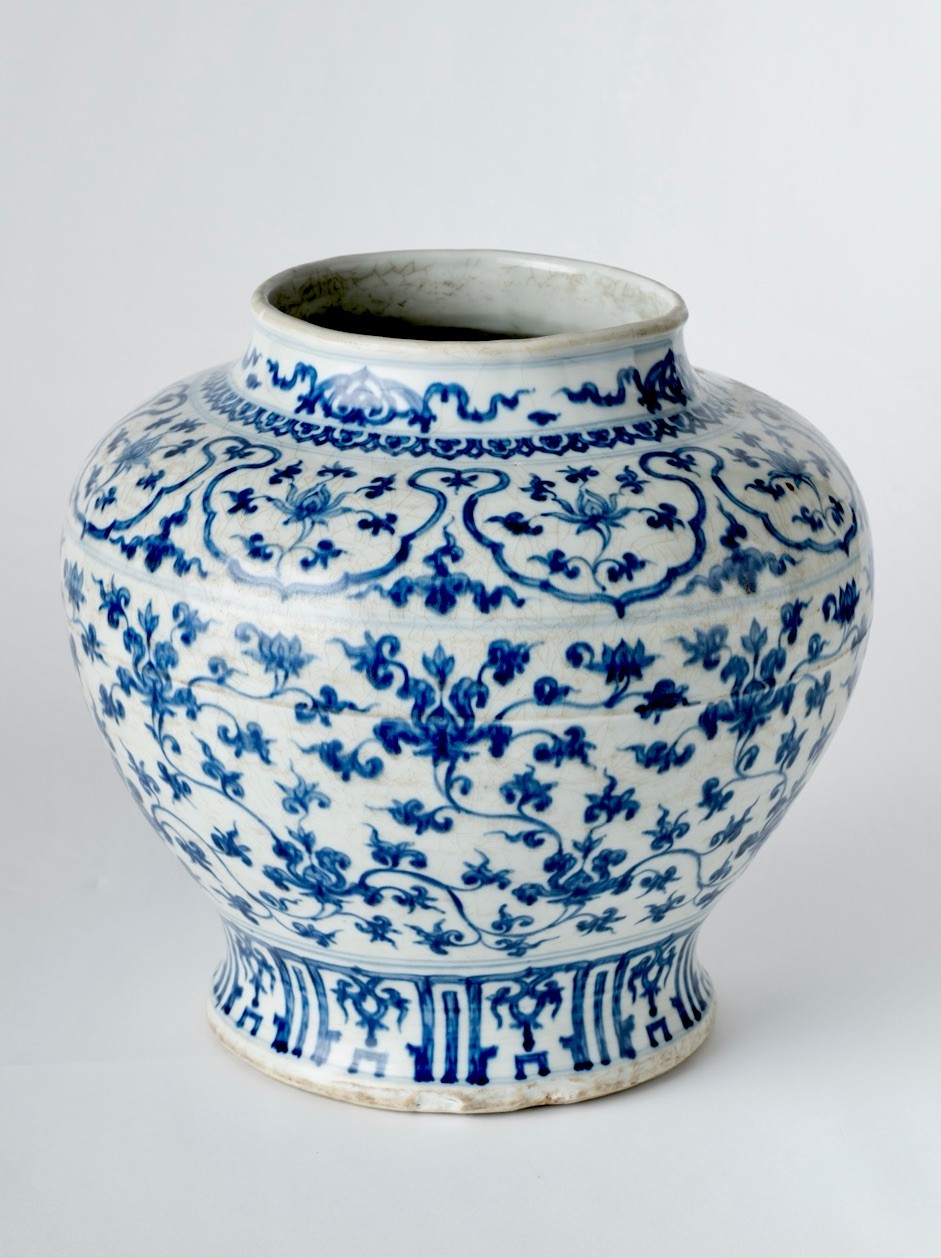 Rare Chinese Ming Dynasty Blue & White Porcelain Large Jar, circa 1500–1550
