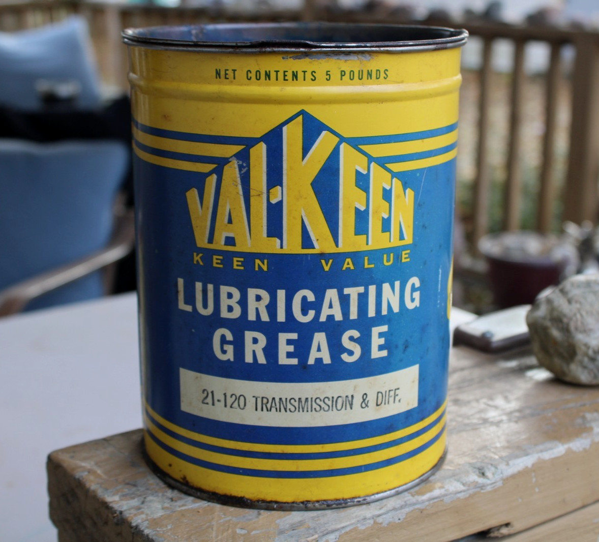 NOS FULL ~1940s era VAL-KEEN 5lb. GREASE Old Tin Oil Can ~ hard to find can