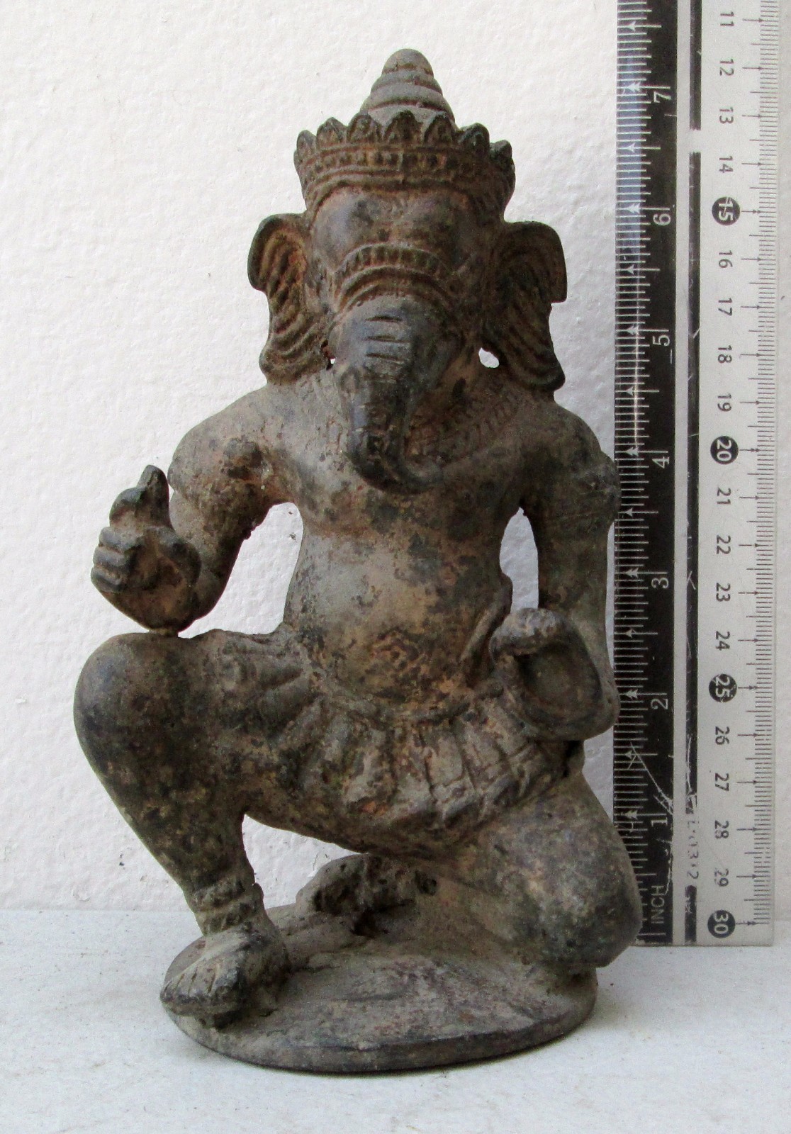 MAGNIFICENT Khmer Cambodia Bronze Dark Ages Kneeling Lord Ganesh MAGNIFICENT Khmer Cambodia Bronze Dark Ages Kneeling Lord Ganesh